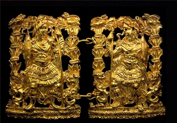 گنجینه باختر-  با ارزشترین گنج طلای جهان